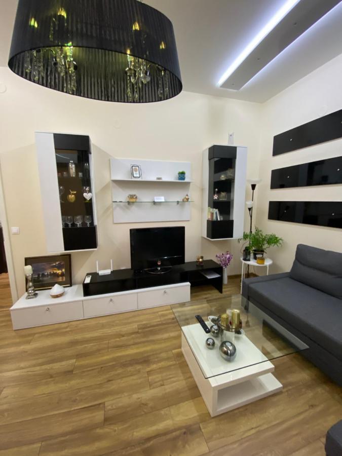 Cozy Apartment In Downtown Sofia - Tsar Samuil Street Exterior foto